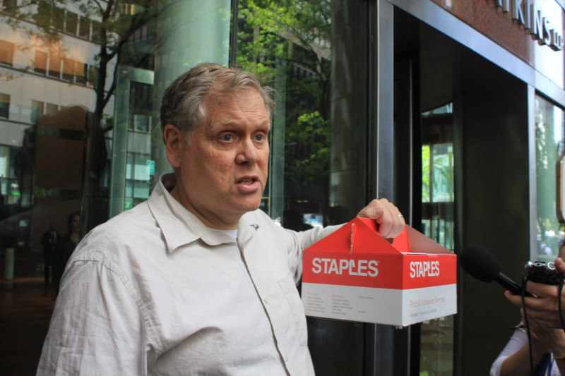 A unified front against Alden Global Capital makes its way to New York