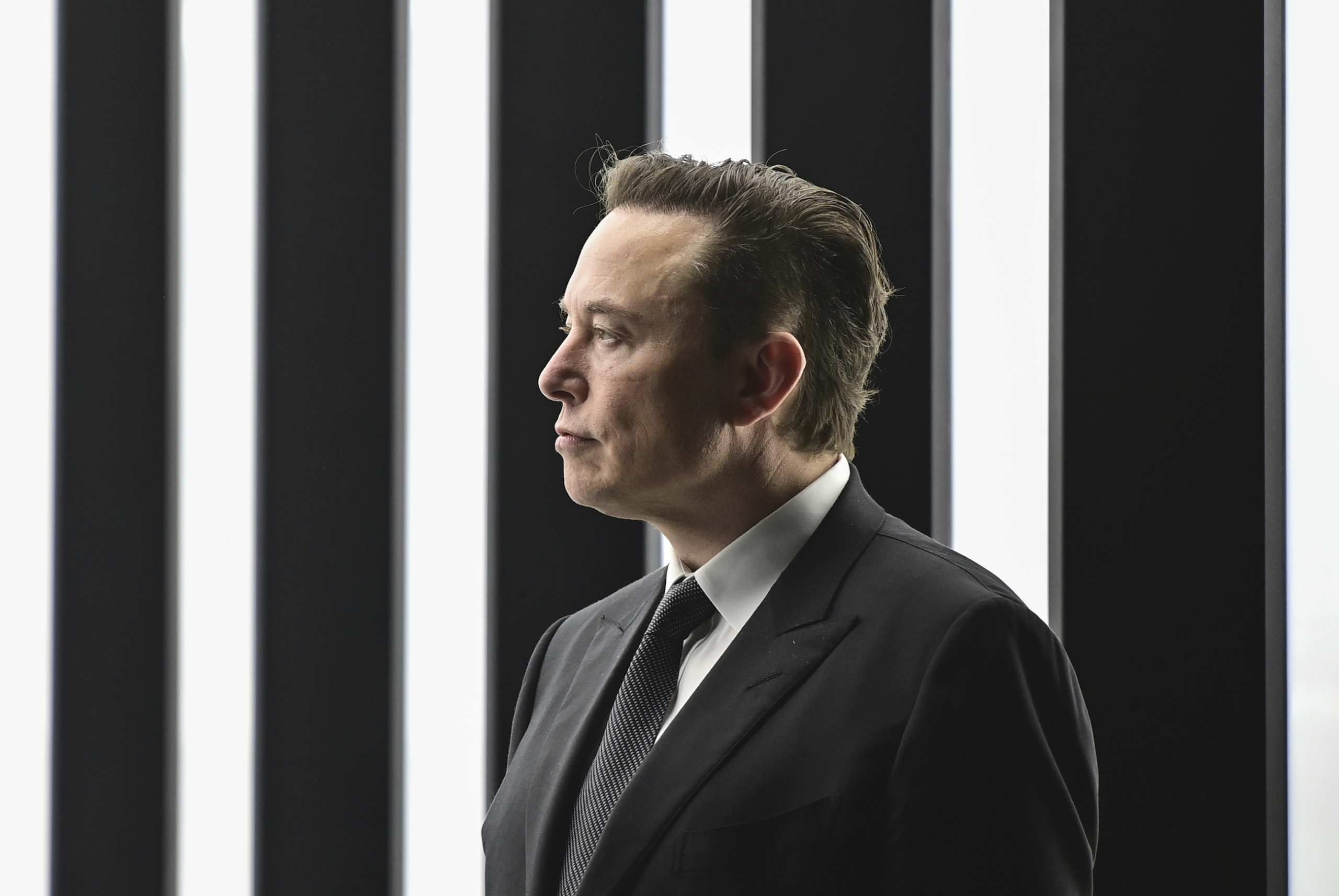 Elon Musk, Twitter and Why Online Speech Gets Moderated - Bloomberg